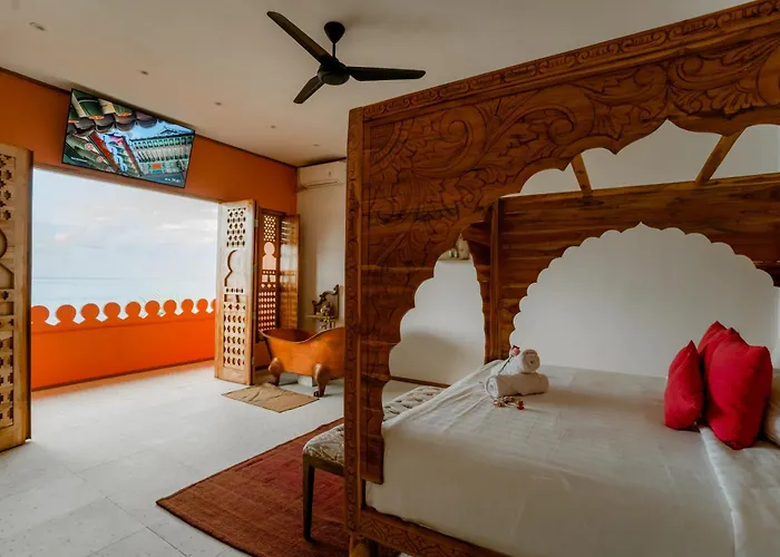 La Marrocco - Only Adults & Beachfront Snorkeling