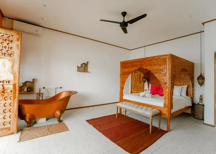 ホテル La Marrocco - Only Adults & Beachfront Snorkeling 4*