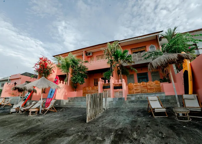 La Marrocco - Only Adults & Beachfront Snorkeling Toyapakeh
