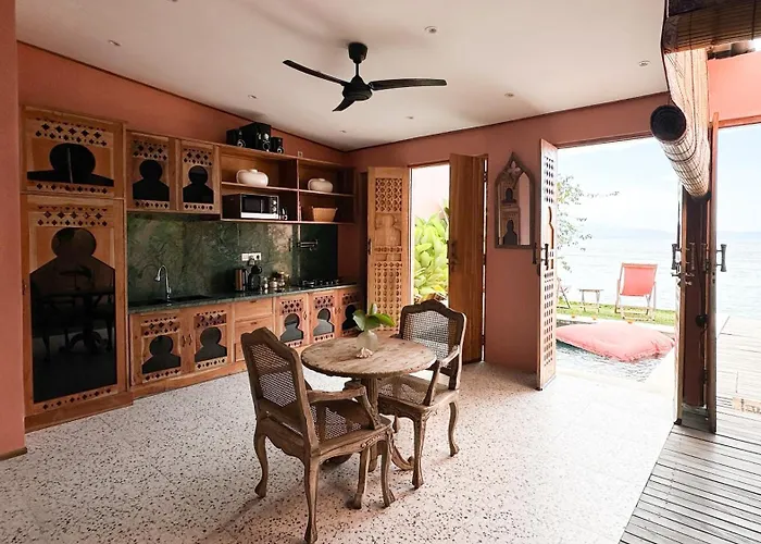 La Marrocco - Only Adults & Beachfront Snorkeling ホテル
